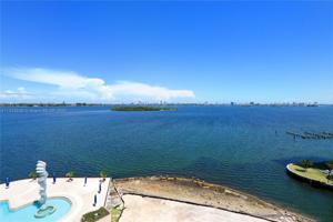 1800 NE 114th St Unit 1205