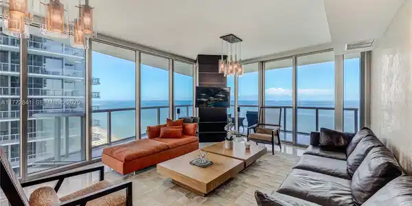 17001 Collins Ave