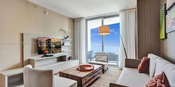 4111 S Ocean Dr