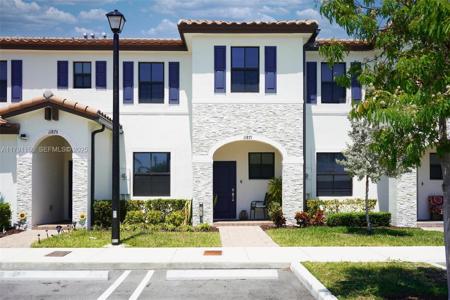 11871 SW 247 TERR