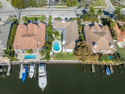 1308 Bayview Dr