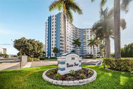 301 N Ocean Blvd