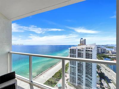 16699 Collins Ave