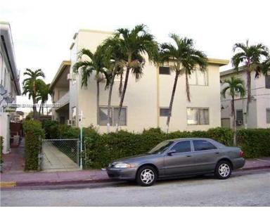 7711 Dickens Ave Unit 3