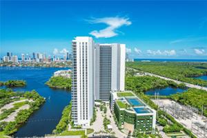 16385 Biscayne Blvd Unit 815