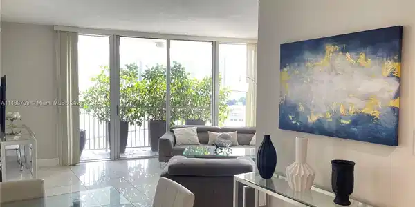 1750 N Bayshore Dr Unit 1414
