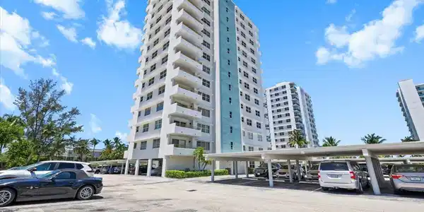 1630 N Ocean
