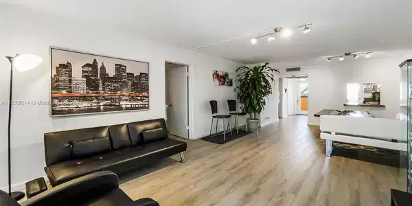 4502 N Federal Hwy Unit 336D
