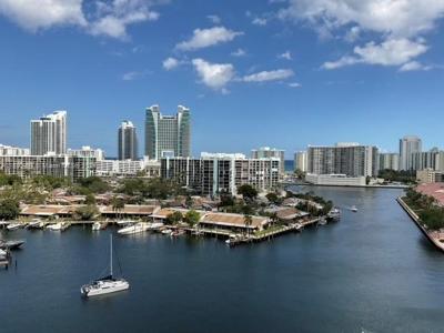 300 Three Islands Blvd
