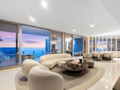 300 Biscayne Blvd Way