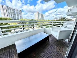 3300 NE 192nd St Unit 504