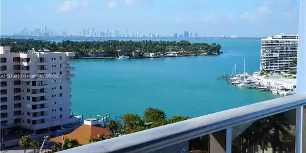 7900 Harbor Island Dr Unit 720