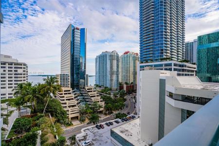 951 Brickell Ave