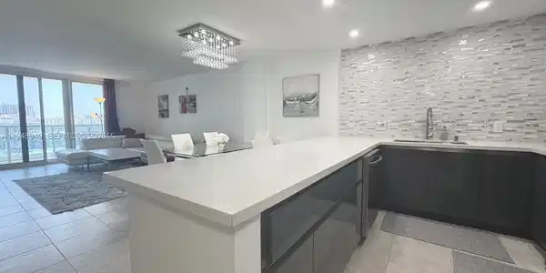 3800 S Ocean Dr