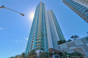 2900 NE 7th Ave Unit 801