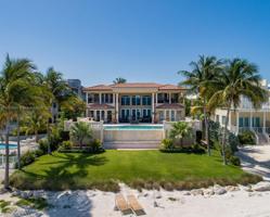 841 W Ocean Dr