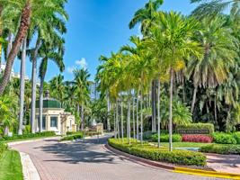 781 Crandon Blvd
