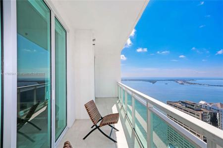 950 Brickell Bay Dr