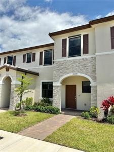 10049 SW 228th Ter