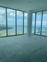 2900 NE 7th Ave Unit LPH-4502