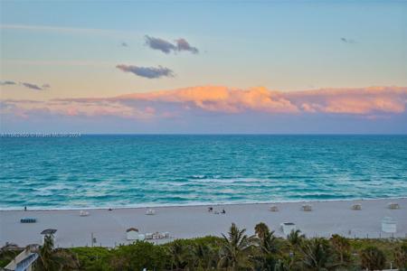 3801 Collins Ave