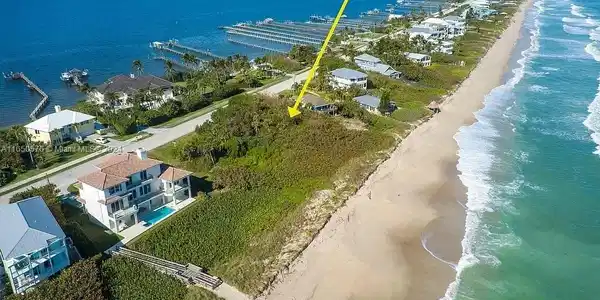 12650 Highway A1a