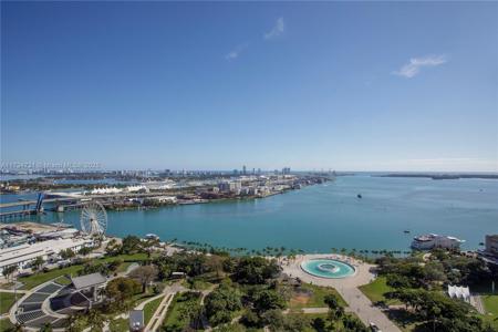 50 Biscayne Blvd
