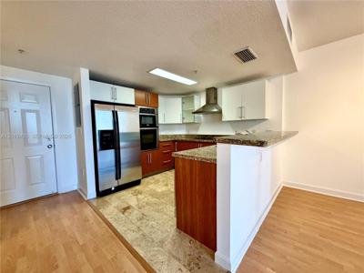 170 SE 14th St