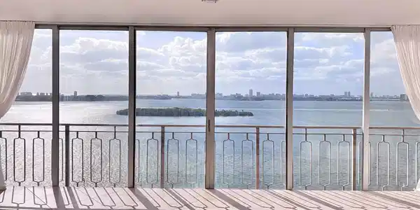 11111 Biscayne