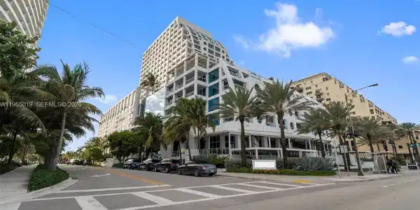 551 N Fort Lauderdale Beach Blvd