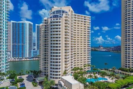 888 Brickell Key Dr