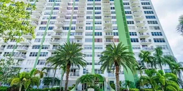 2150 Sans Souci Blvd