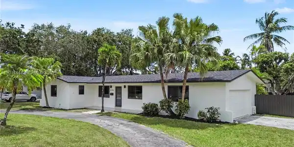 8340 SW 154th Ter