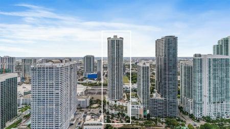 1750 N Bayshore Dr