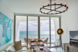 16901 Collins Ave Unit 904