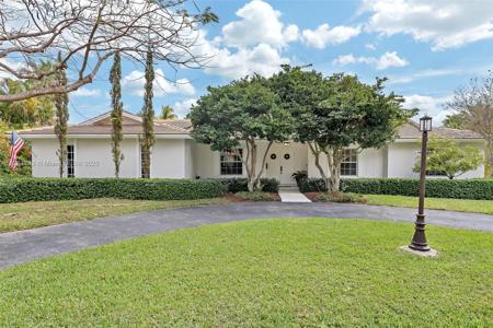 15801 SW 77th Ct