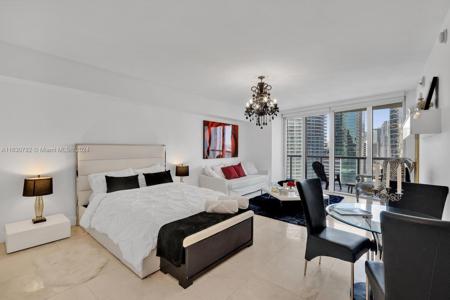 475 Brickell Ave