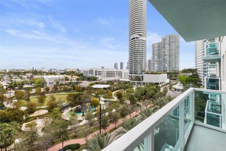 650 West Ave