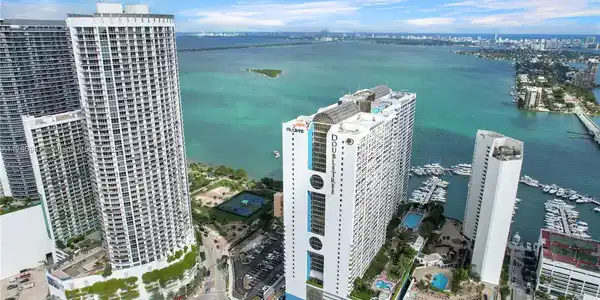 1717 N Bayshore Dr