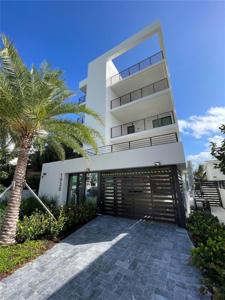 1930 Bay Rd Third Level Un