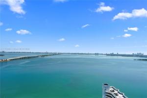 480 NE 31st St Unit 1404