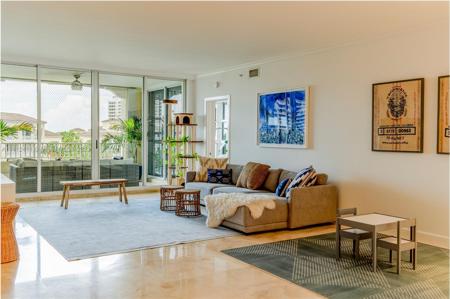 723 Crandon Blvd Unit PH5