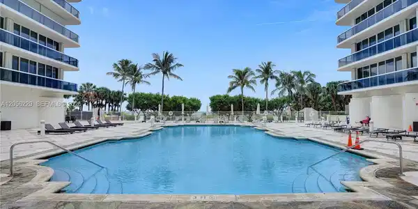 9595 Collins Ave