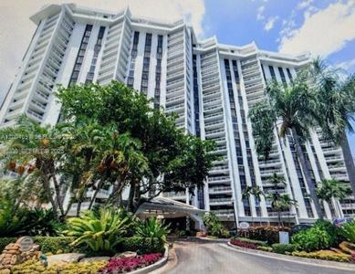 4000 Towerside Ter