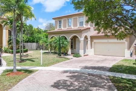 2131 NE 40th Rd