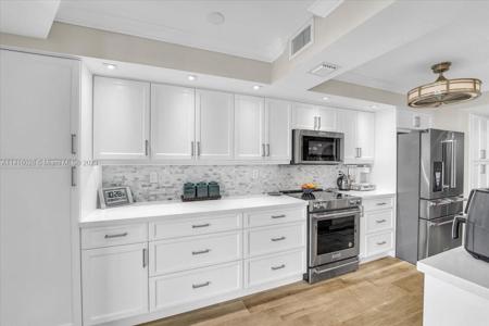4000 Towerside Ter
