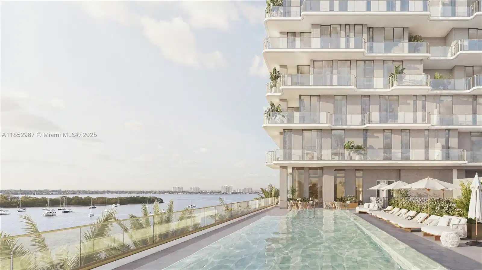 Image 1: Infinity Pool Viewing Corner 01-Line