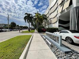 7928 East Dr Unit 805