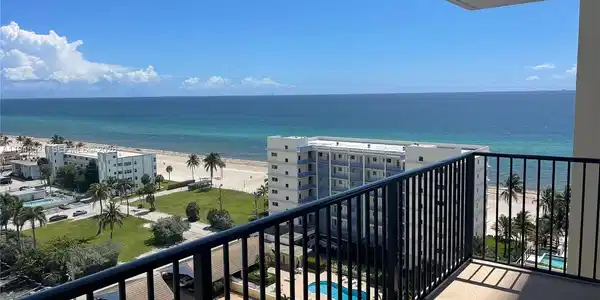 2101 S Ocean Dr