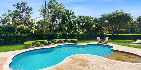 8860 SW 155th Ter
